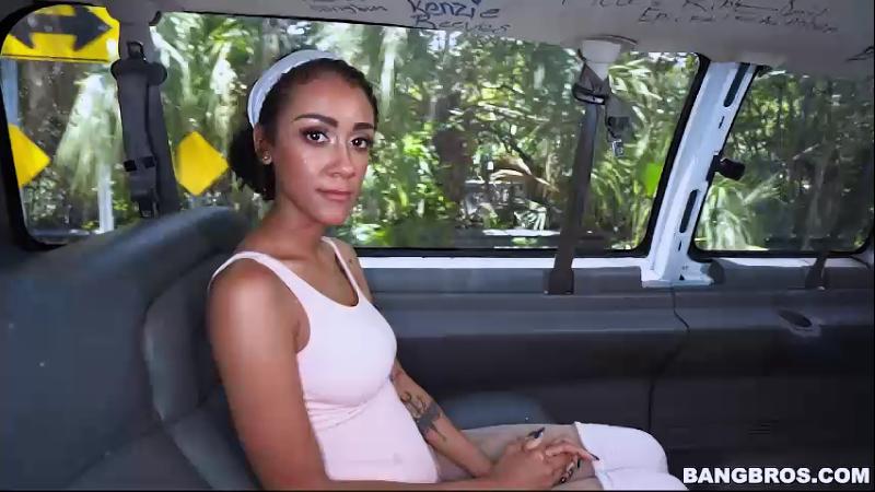 Bangbus Noelle